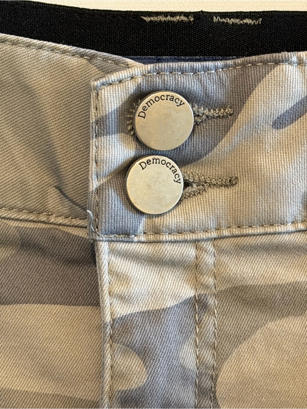 Democracy Camo Cargo Shorts - Gray - Picture 4 of 11